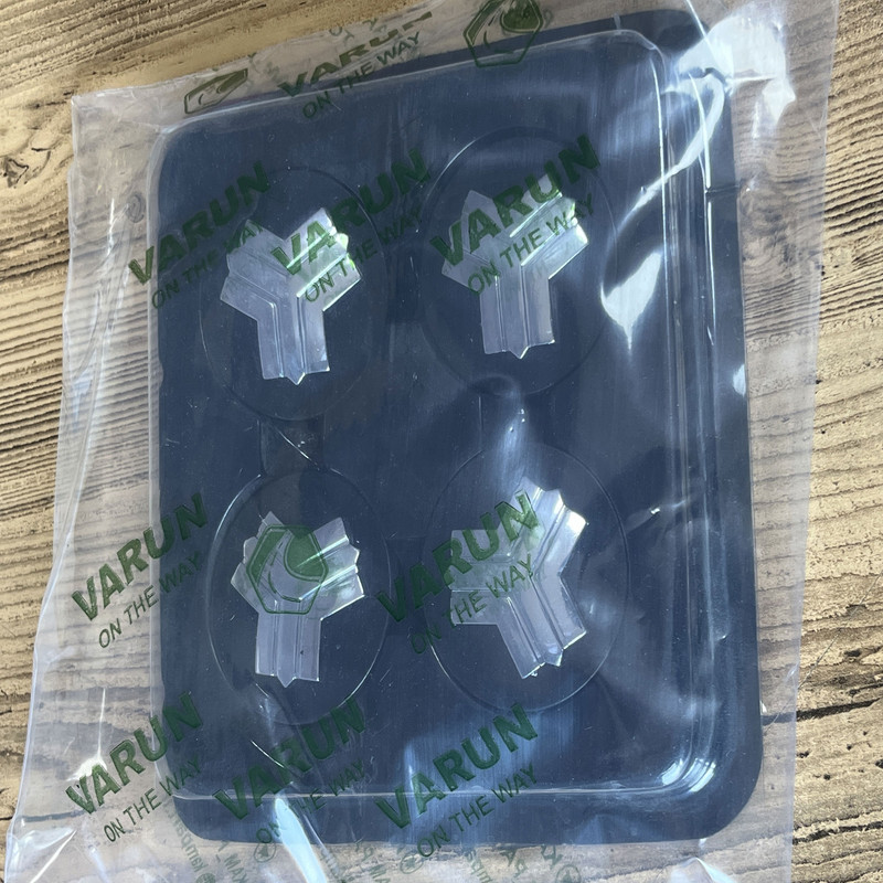 در پوش رینگ خودرو وارون مدل P-584-BLK مناسب برای تیبا بسته 4 عددی