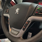 آرم سه بعدی فرمان خودرو چیکال مدل P-880 مناسب برای پژو 207new