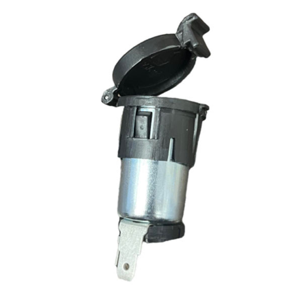 مغزی فندکی شارژر خودرو چیکال مدل P-959