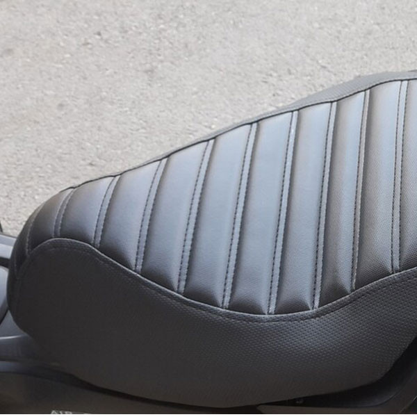 روکش زین و روزینی موتور سیکلت وارون مدل W-52-BLK مناسب برای هوندا کلیک