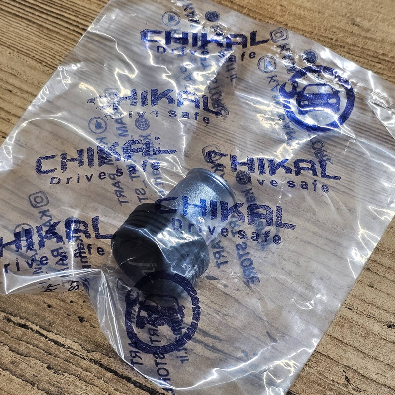 مغزی فندک خودرو چیکال مدل P-960 مناسب برای پژو 207