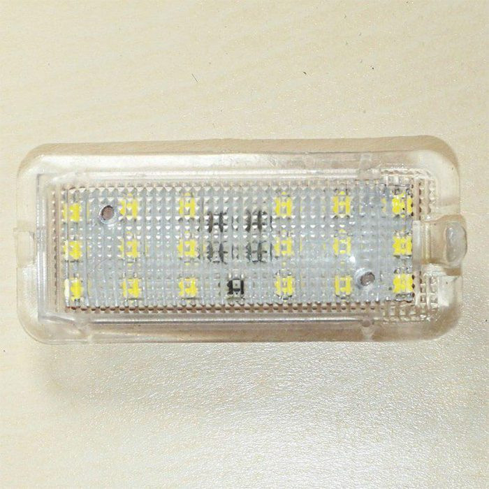 چراغ سقف و داشبورد خودرو چیکال مدل P-661-120 مناسب برای پژو 405 بسته 2 عددی
