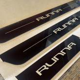 پا رکابی خودرو چیکال مدل شیشه ای کد V-199 مناسب برای رانا بسته چهار عددی