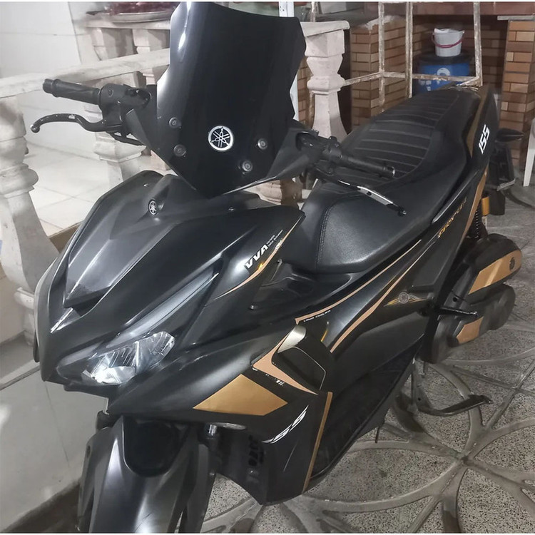 طلق و نئون موتور سیکلت وارون مدل اسپرت کد B-70-BLK