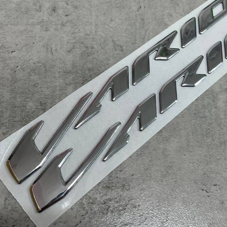آرم بدنه و پالونی موتور سیکلت وارون مدل آبکاری کد A-70 مناسب برای هوندا VARIO 150 بسته 2 عددی